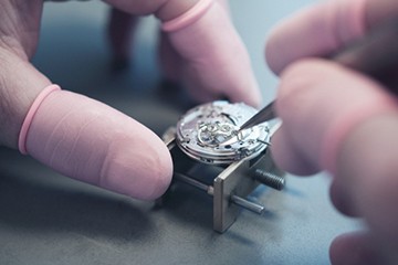 贵阳劳力士手表指定维修地址查询